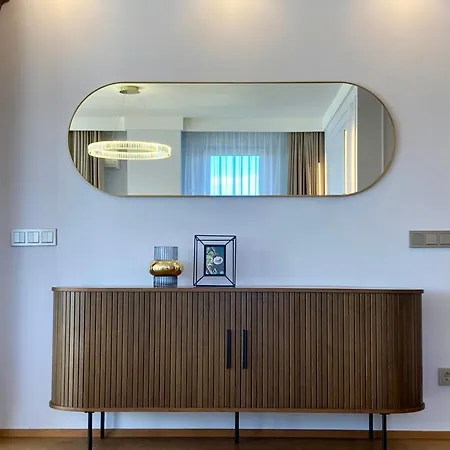 Luxury Oasis In The Heart Of The