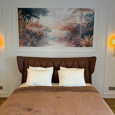 Luxury Oasis In The Heart Of The