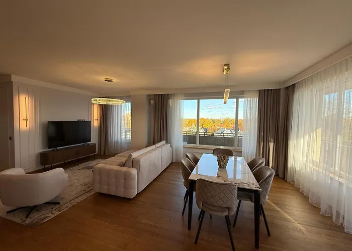 Apartment Luxury Oasis In The Heart Of The *