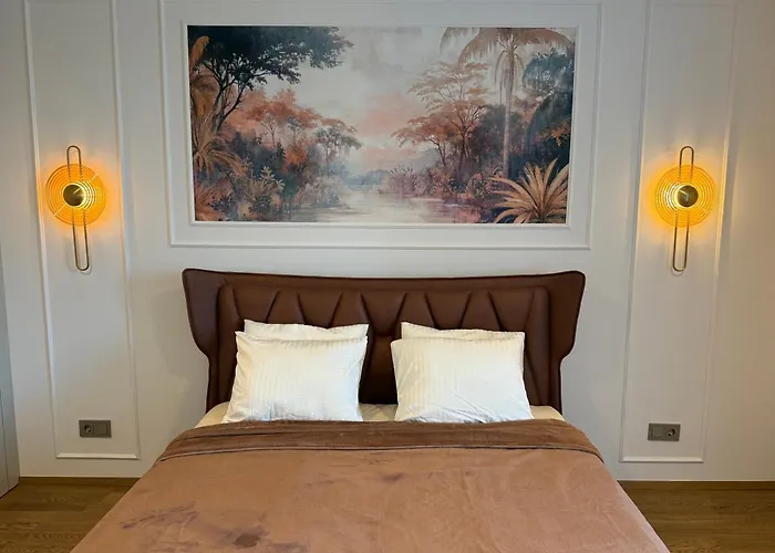 Luxury Oasis In The Heart Of The