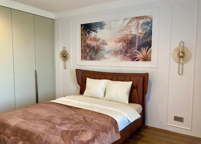 Apartment Luxury Oasis In The Heart Of The *