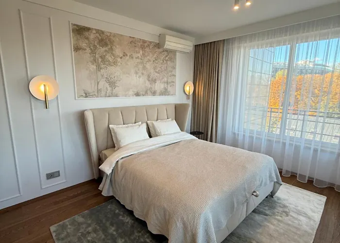 Luxury Oasis In The Heart Of The Apartment *