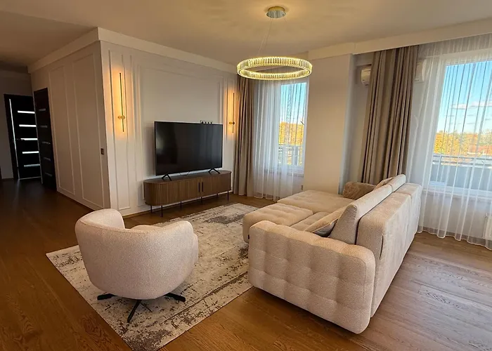 Apartment Luxury Oasis In The Heart Of The