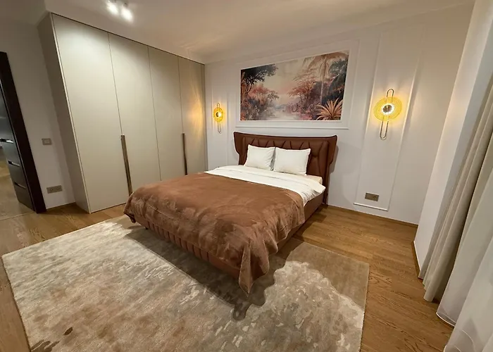 Luxury Oasis In The Heart Of The